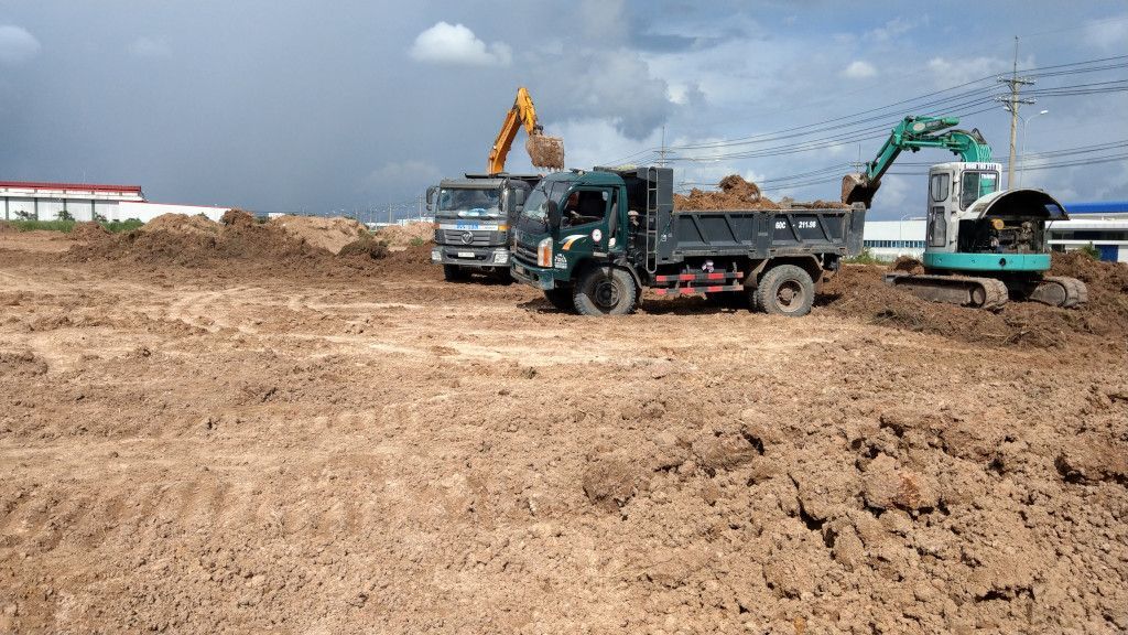 San lấp mặt bằng